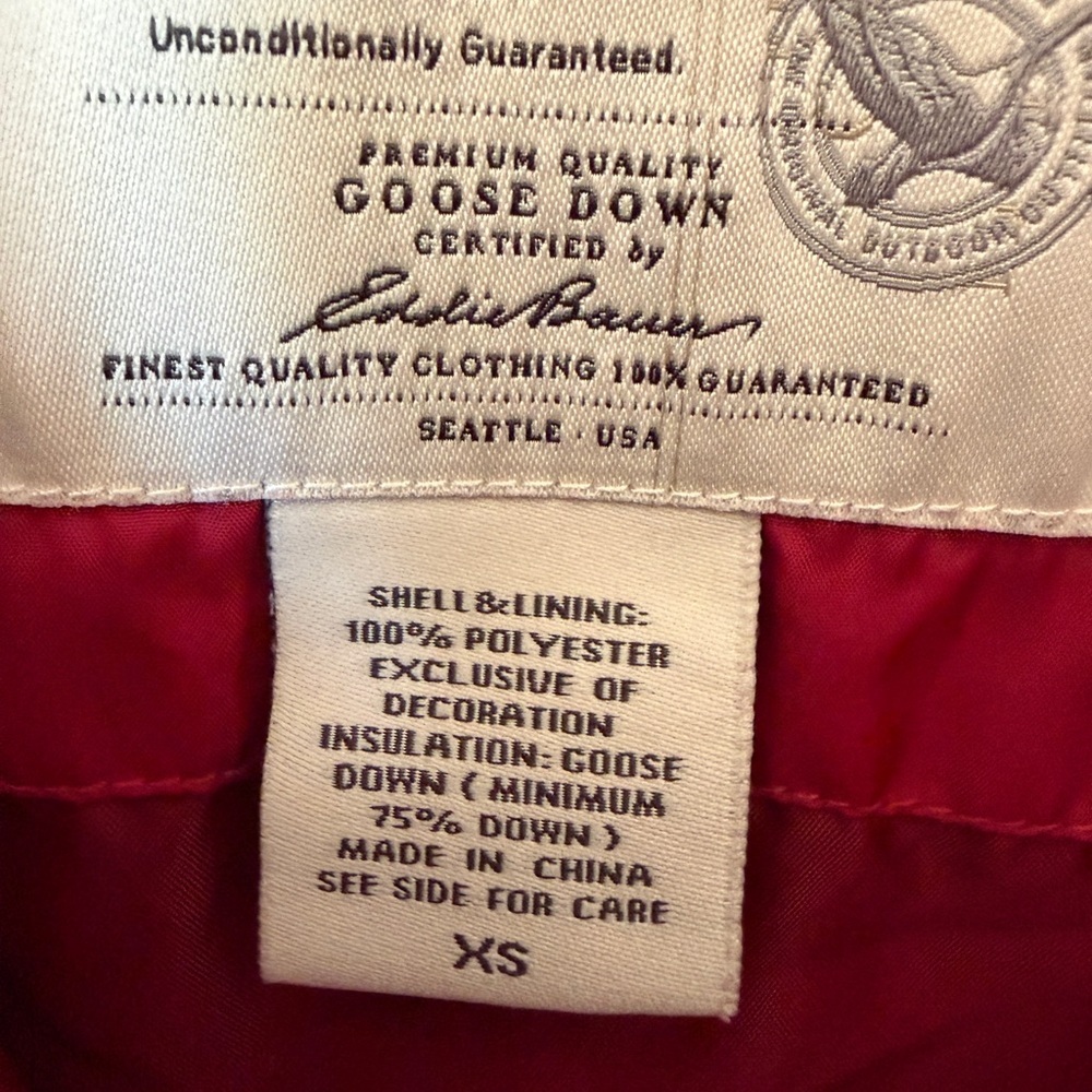 Vintage Eddie Bauer Goose Down puffer vest cherry red quilted with pockets sz-XS - Picture 4 of 5